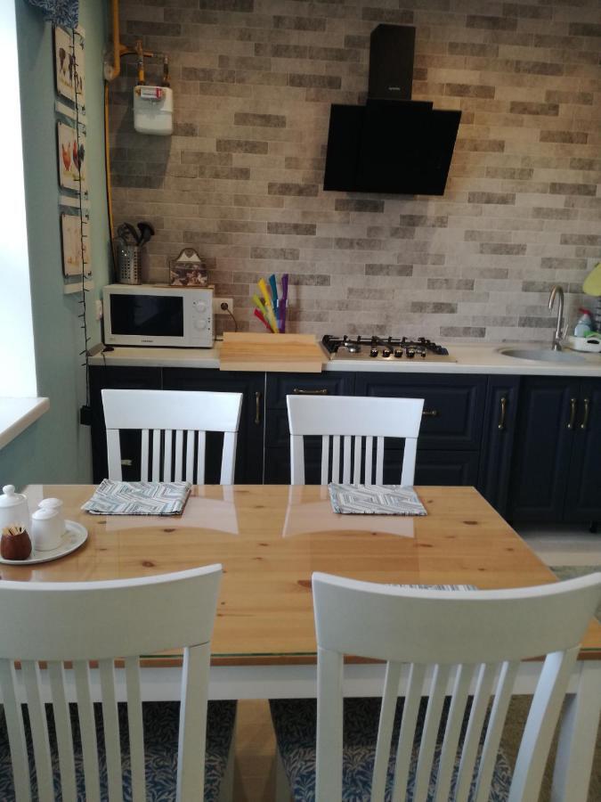 Sweet-S Apartment Boryspilʼ Екстериор снимка