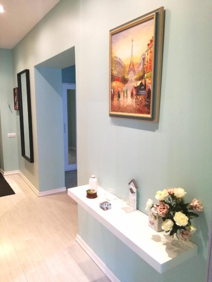 Sweet-S Apartment Boryspilʼ Екстериор снимка